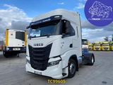 Minituur van Iveco S-WAY 480