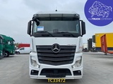 Minituur van Mercedes-Benz Actros 1945