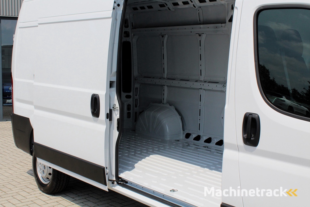 Opel Movano 2.2D 140pk L3H2 3.5t NAVI CLIMA NIEUWE AUTO!