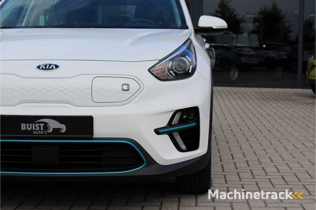 Kia e-Niro DynamicLine 64 kWh 3 FASE AD. CRUISE CARPLAY VOORVERWARMING