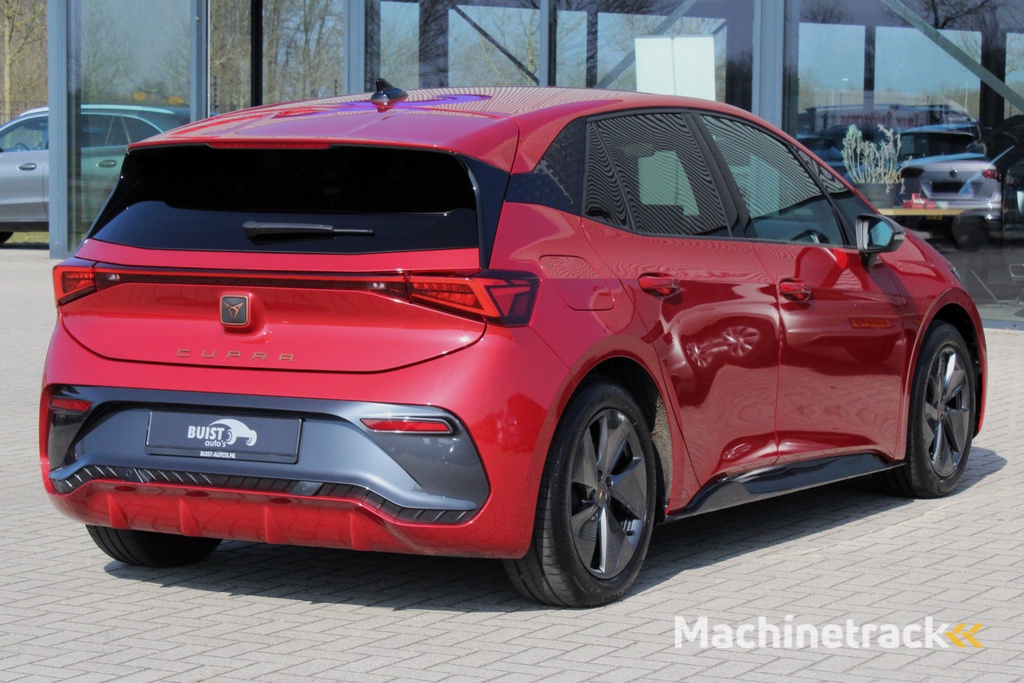 CUPRA Born Essential 62 kWh GROTE ACCU!