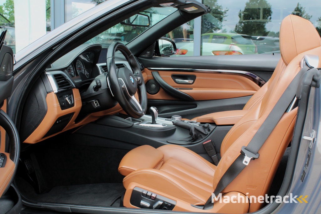 BMW M4 Competition Cabrio AIRSCARF HUD INDIVIDUAL 77370KM!