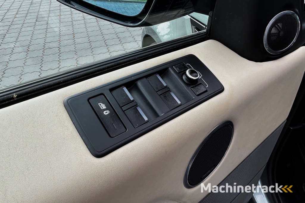 Land Rover Range Rover Sport 4.4 SDV8 Autobiography Dynamic 21" PANO REAR SEAT ENTERTAINMENT