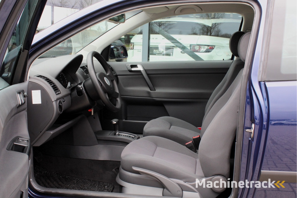 Volkswagen Polo 1.4-16V Comfortline 370km! NL-auto! 1e eig.! NIEUWE AUTO!