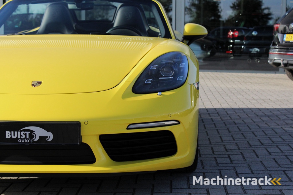 Porsche 718 Boxster S 2.5 RACING YELLOW! SPORT CHRONO 20" PDLS