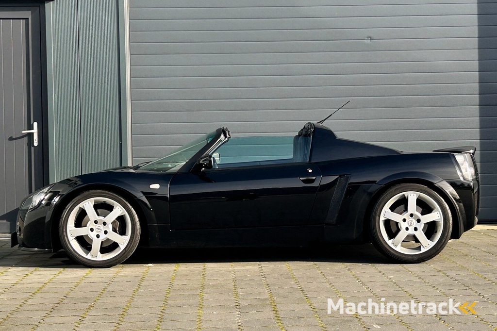Opel Speedster 2.2-16V NL-auto! 2e eig.! 59810km! Nr. 4001