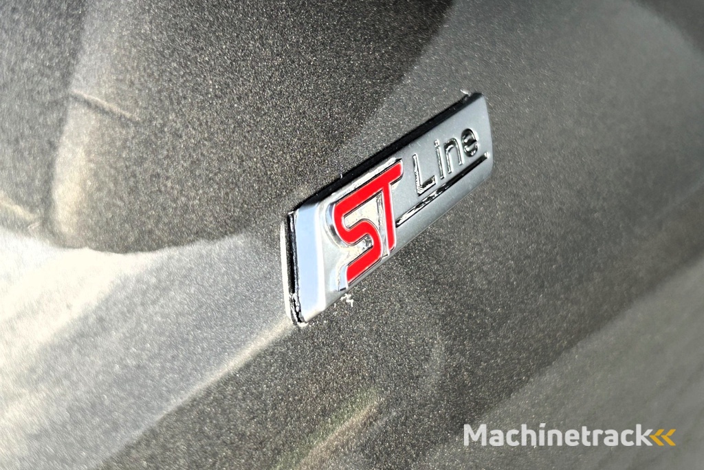 Ford Kuga 2.5 PHEV ST-Line X PANO MATRIX LED AGR TREKHAAK VOL!