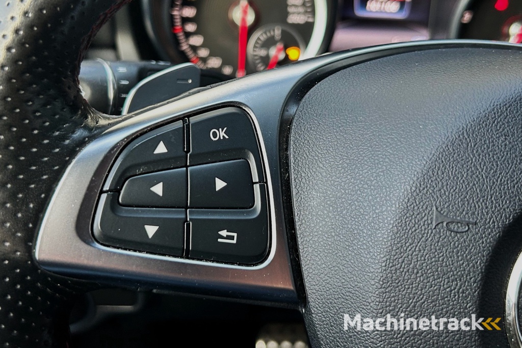 Mercedes-Benz CLA-klasse Shooting Brake 180 Business Solution AMG 99882KM! 18" LED TREKHAAK CAMERA