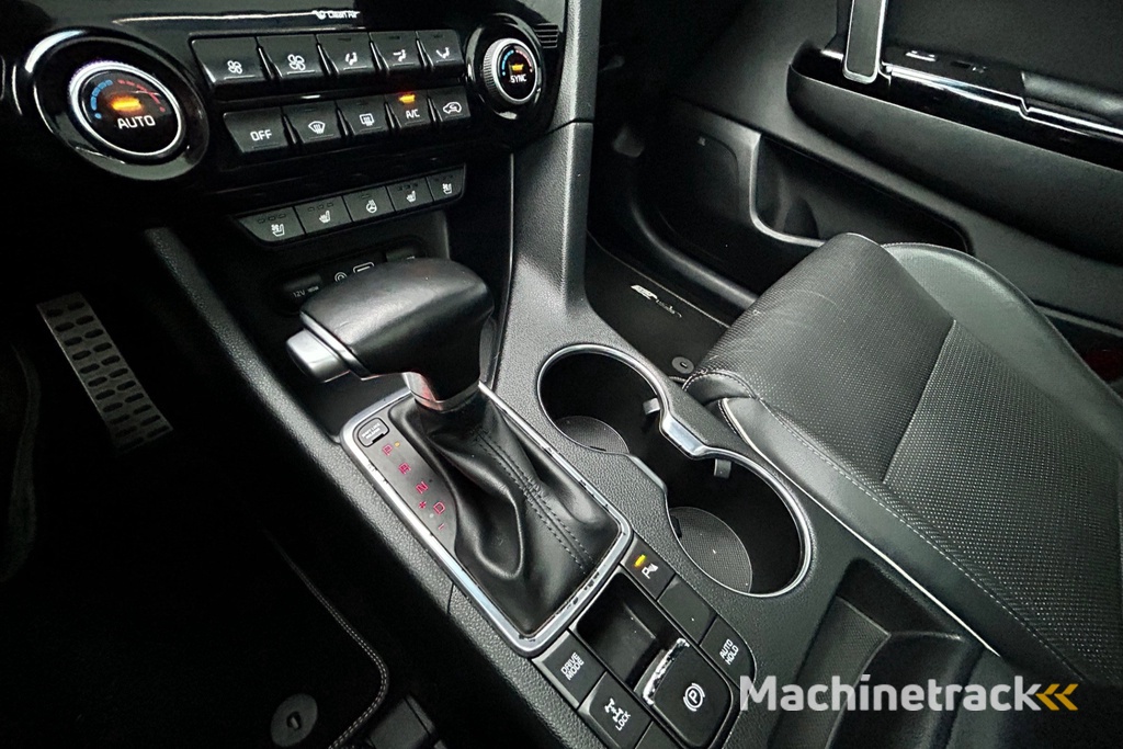 Kia Sportage 1.6 T-GDI 4WD GT-Line PlusLine BOMVOL! 92662KM! 2e eig.!