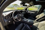 Minituur van Mercedes-Benz GLC-klasse Coupé 300e 4MATIC Business Solution AMG SCHUIFDAK CARPLAY LEER KEYLESS 360 CAMERA