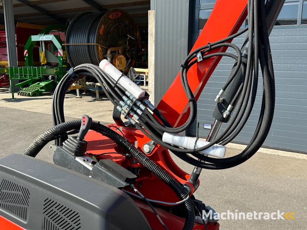 Kuhn HE 6045 P armklepelmaaier