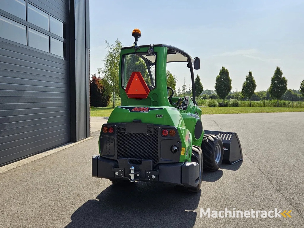 Avant 755i TDL+ Mini-shovel