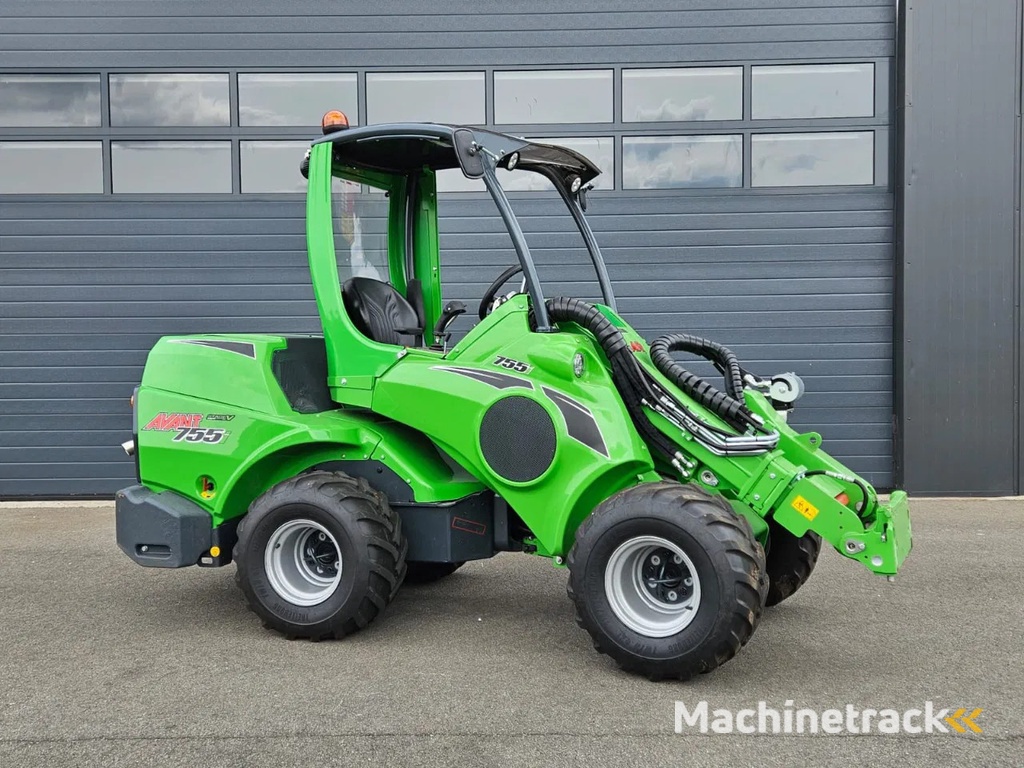 Avant 755i TDL+ mini-shovel