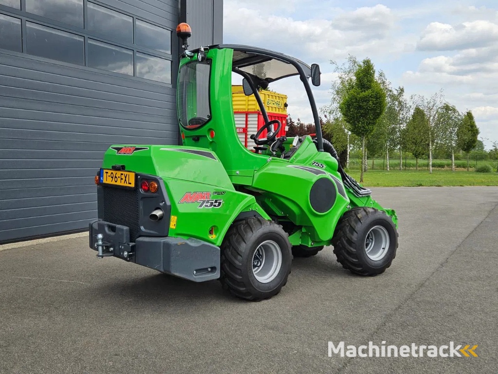 Avant 755i TDL+ mini-shovel