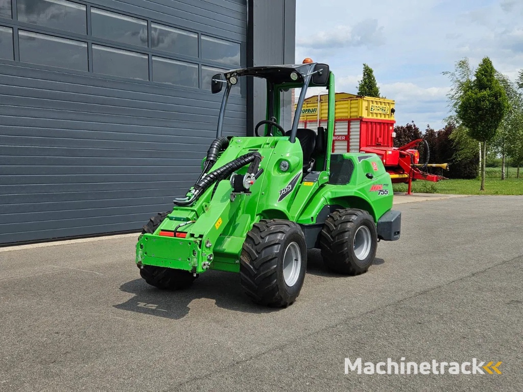 Avant 755i TDL+ mini-shovel