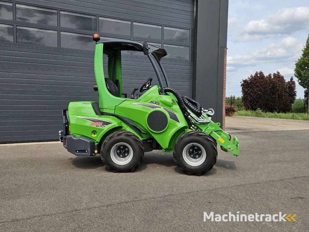 Avant 635i Rental mini-shovel