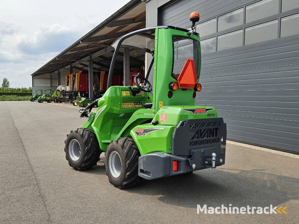 Avant 635i Rental mini-shovel