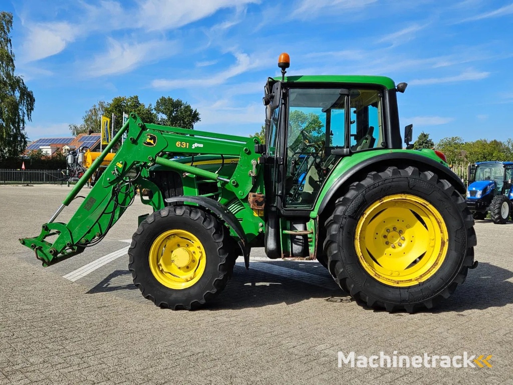 John Deere met 631 voorlader 6230