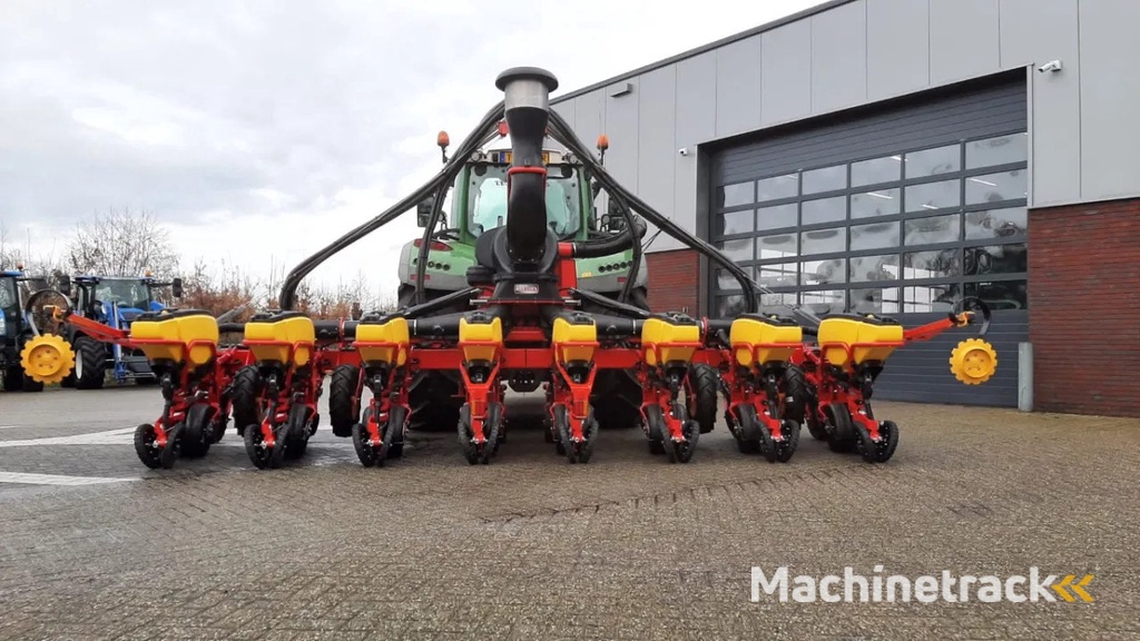 Väderstad Tempo V 8