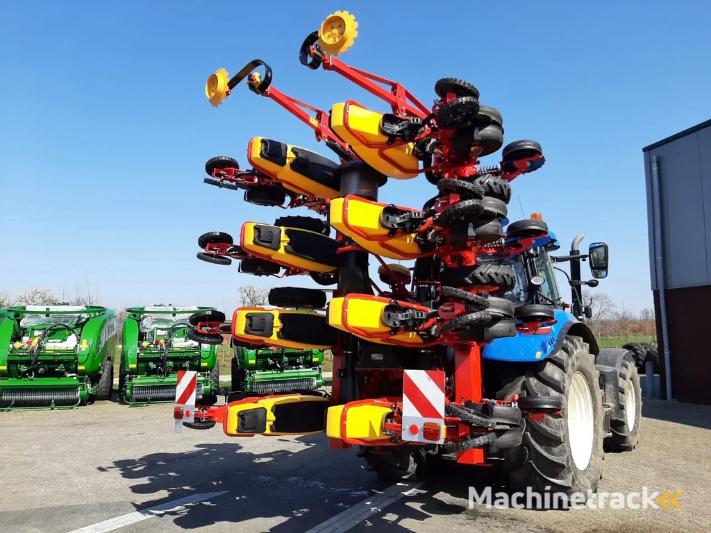 Väderstad Tempo V 8