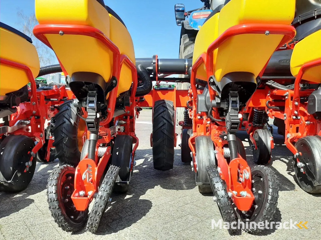 Väderstad Tempo V 8