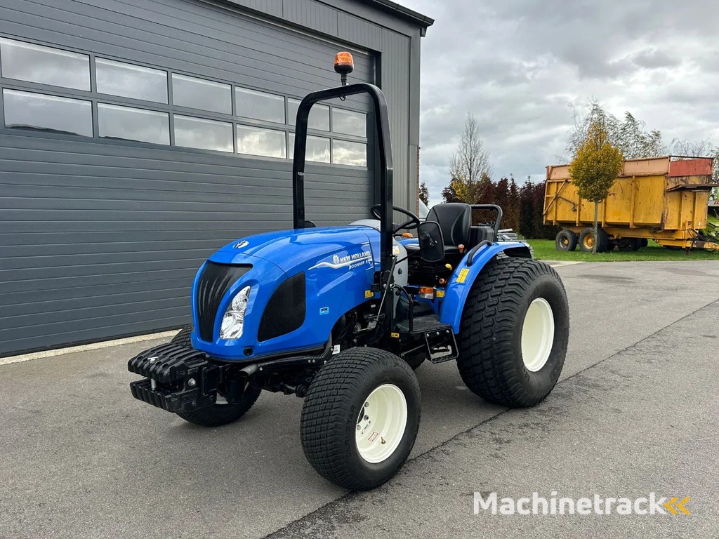 New Holland Boomer 55
