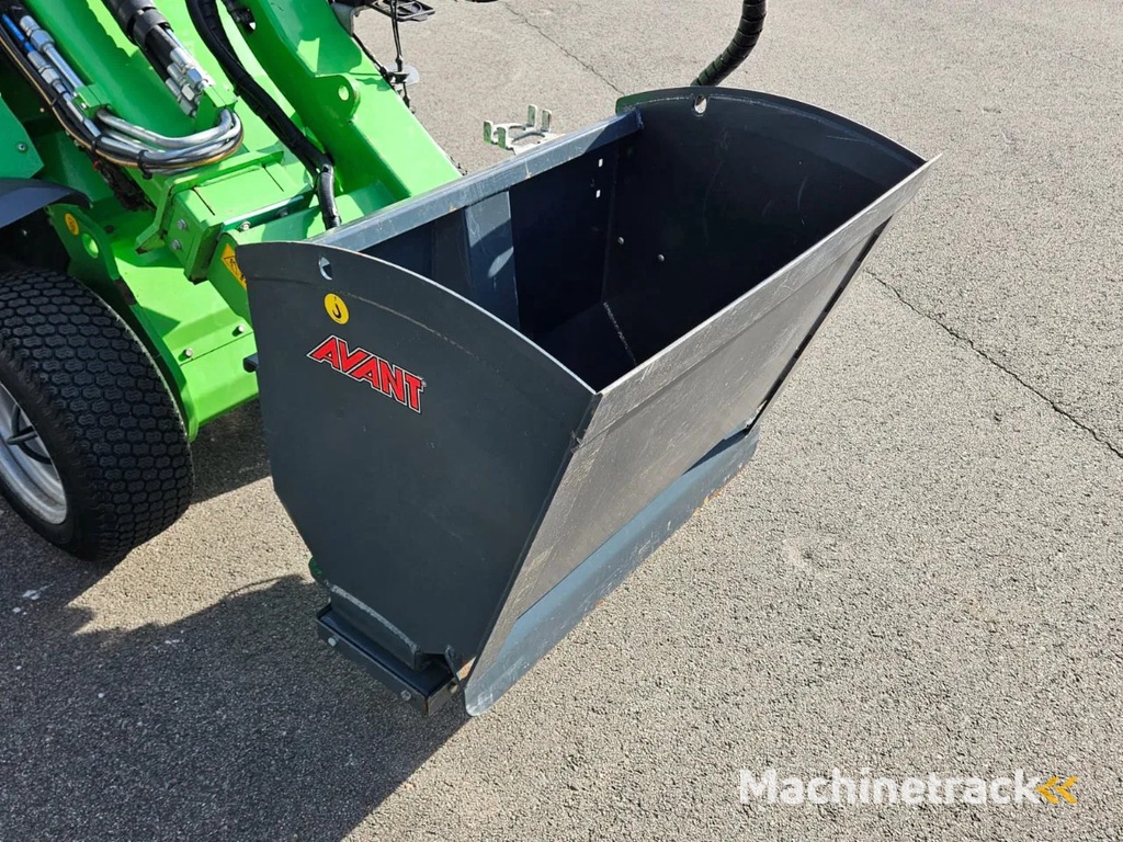 Avant 900 Zand- en zoutstrooier