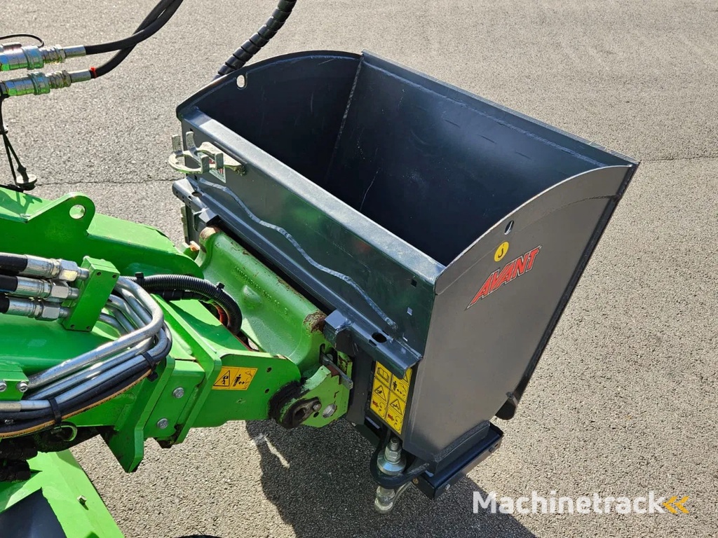 Avant 900 Zand- en zoutstrooier