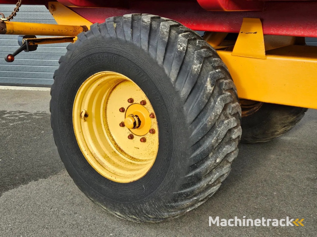 Schuitemaker Silagekipwagen