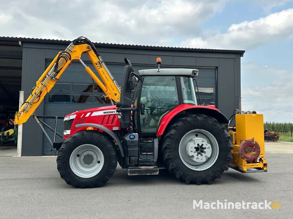 Massey Ferguson 6713S Dyna 6