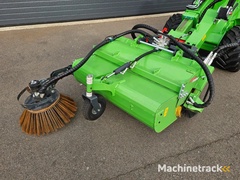 avant-borstel-met-opvangbak-1100