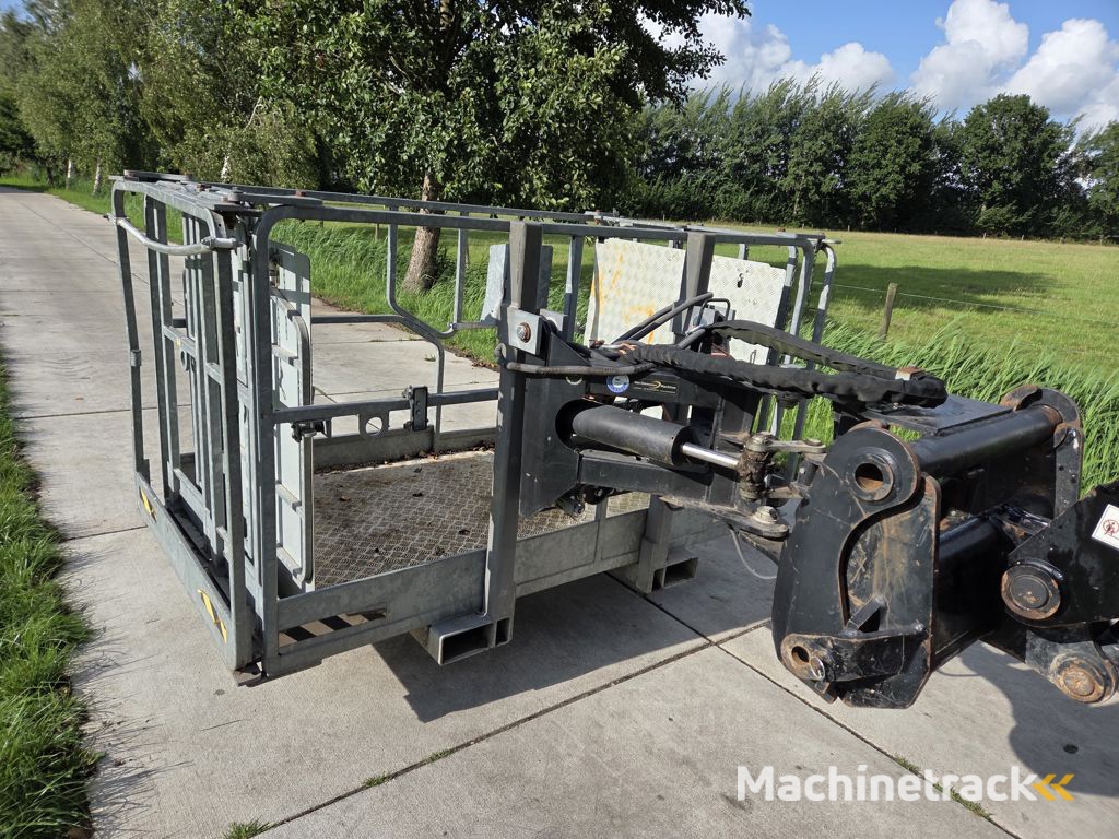 Manitou NAC225/4MT werkbak 365 kg