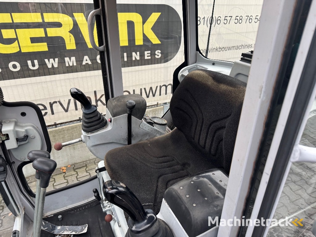 Wacker Neuson 2003 VDS