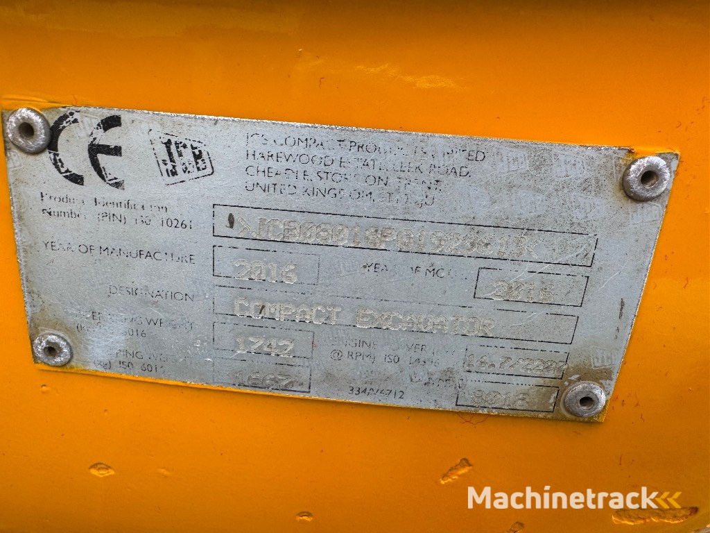 JCB 8018