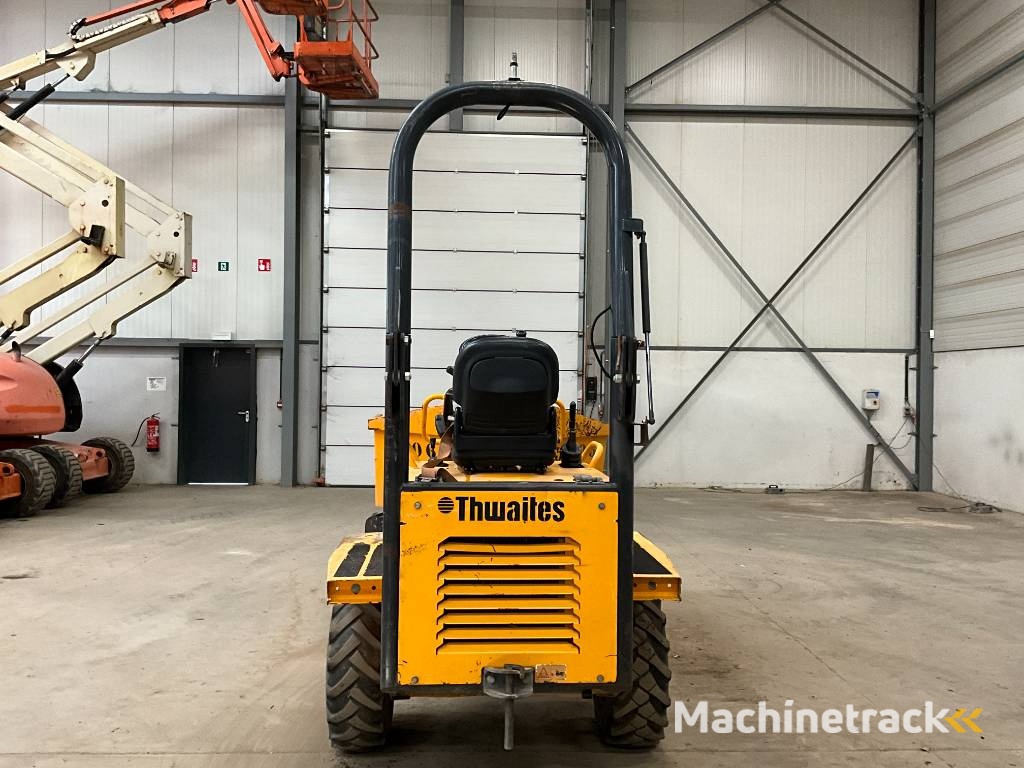 Thwaites 2.3 tonne