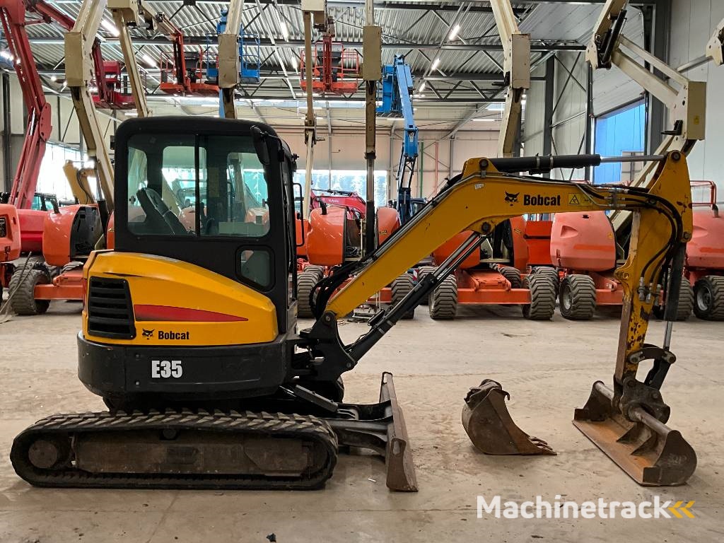 Bobcat E 35