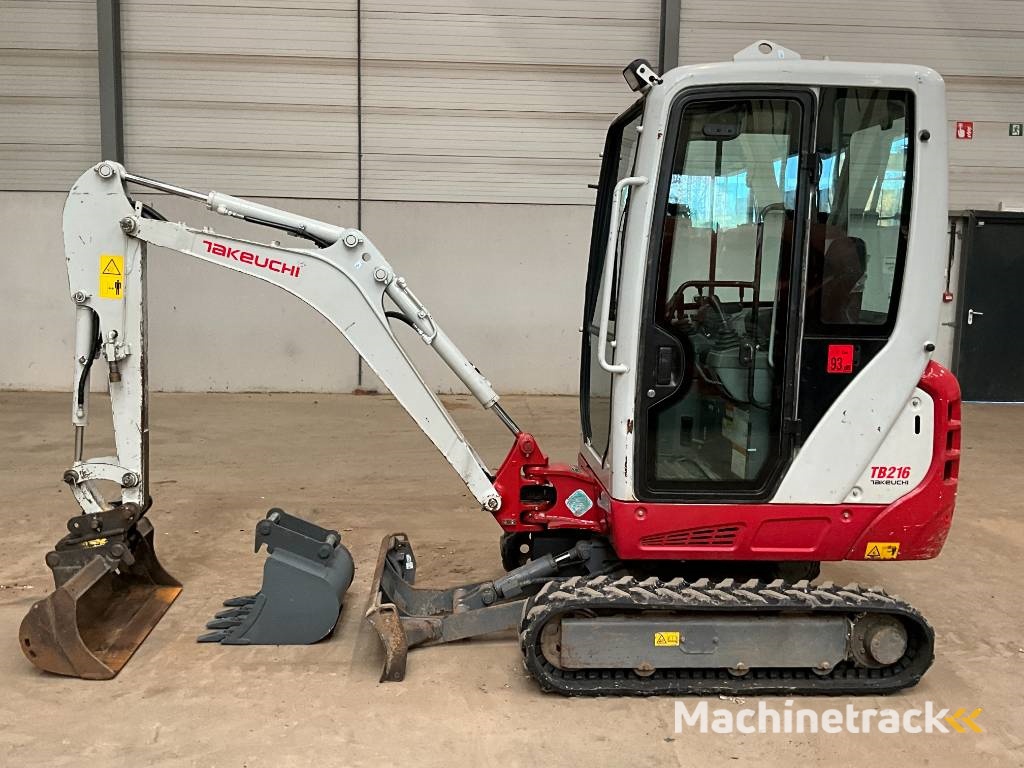 Takeuchi TB 216