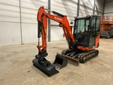 Minituur van Kubota KX 027-4