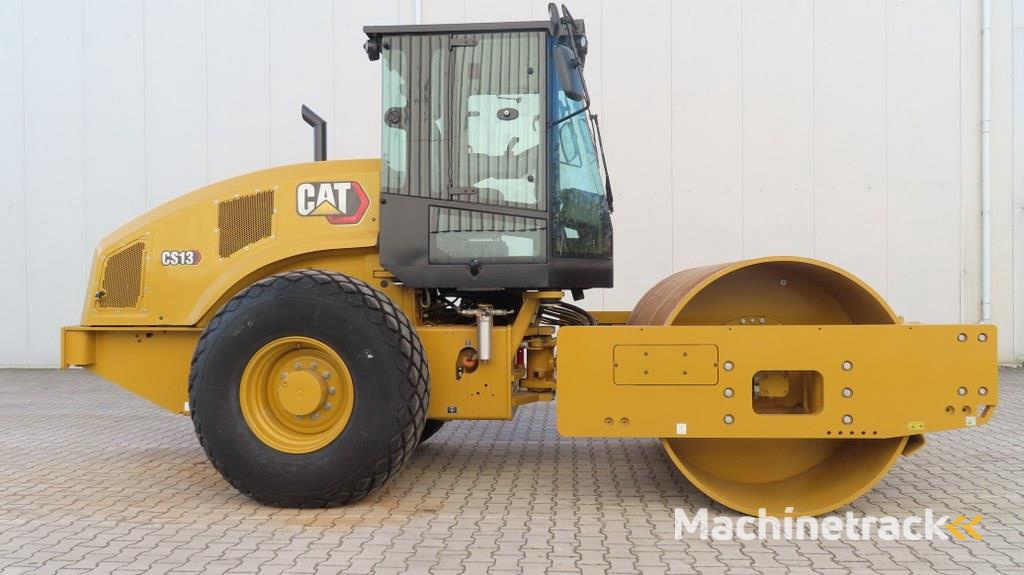 CAT CS13