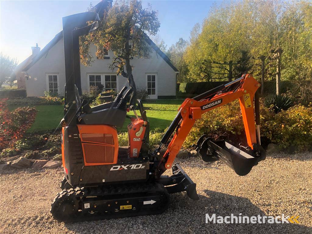 Doosan DX10Z Minigraver / Mini Graver