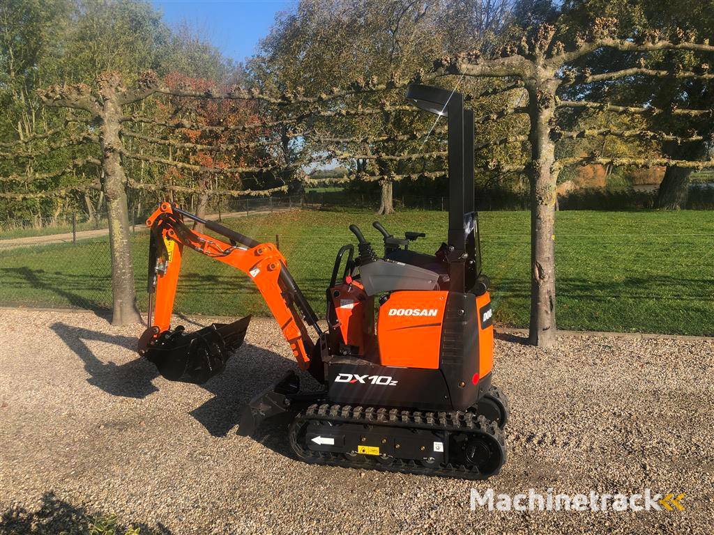 Doosan DX10Z Minigraver / Mini Graver