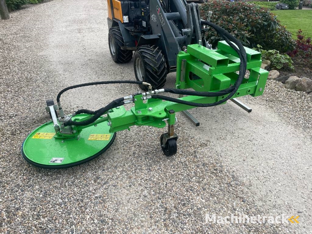 SPM80 Zwenk maaier / Palenmaaier voor Shovel