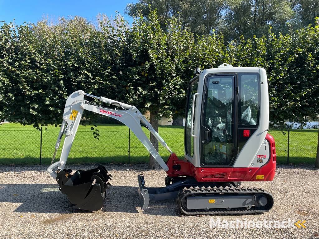 Takeuchi TB216 Minigraver / Mini graver