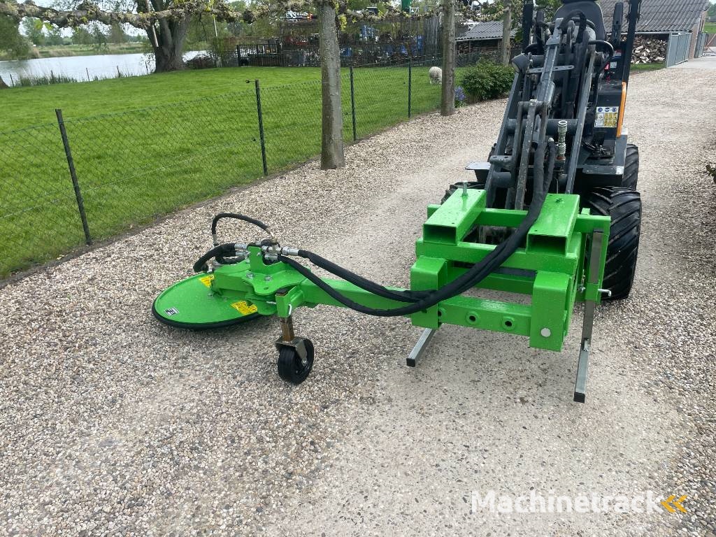 SPM80 Zwenk maaier / Palenmaaier voor Shovel