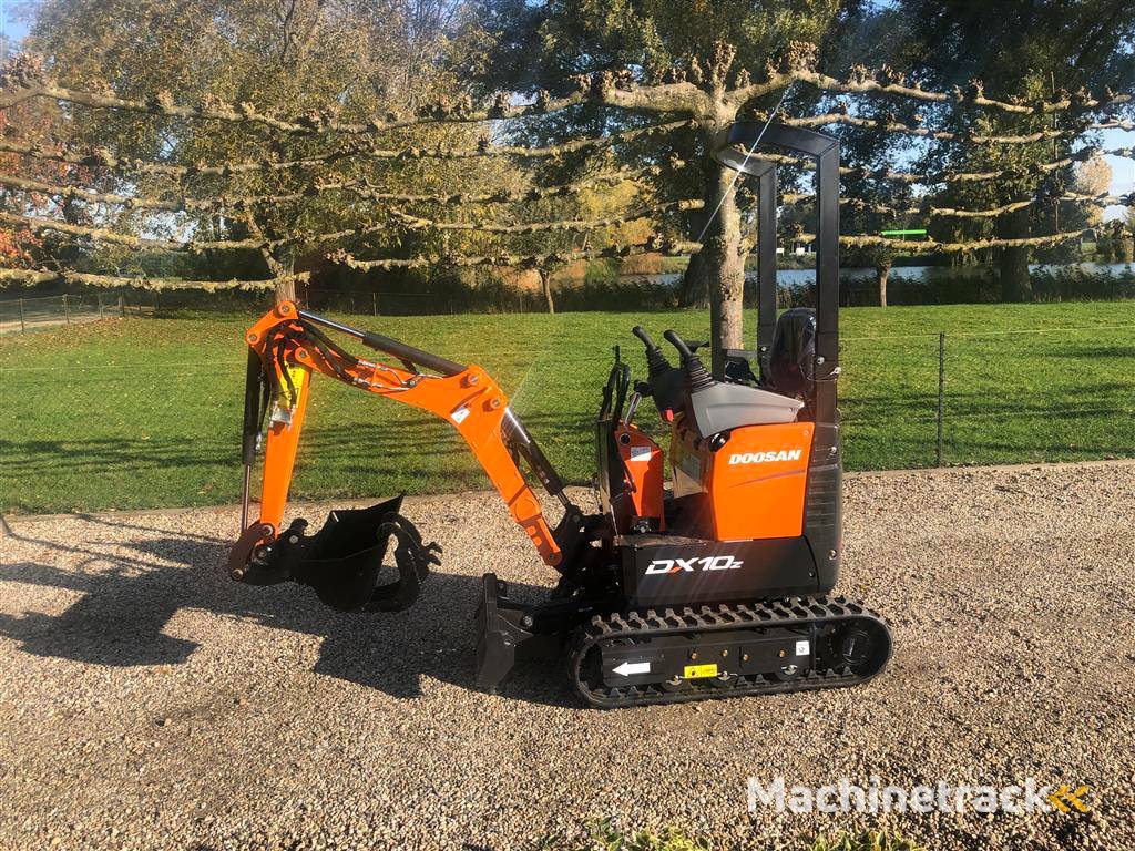 Doosan DX10Z Minigraver / Mini Graver