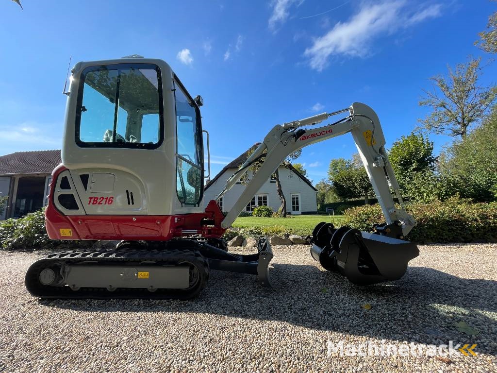 Takeuchi TB216 Minigraver / Mini graver