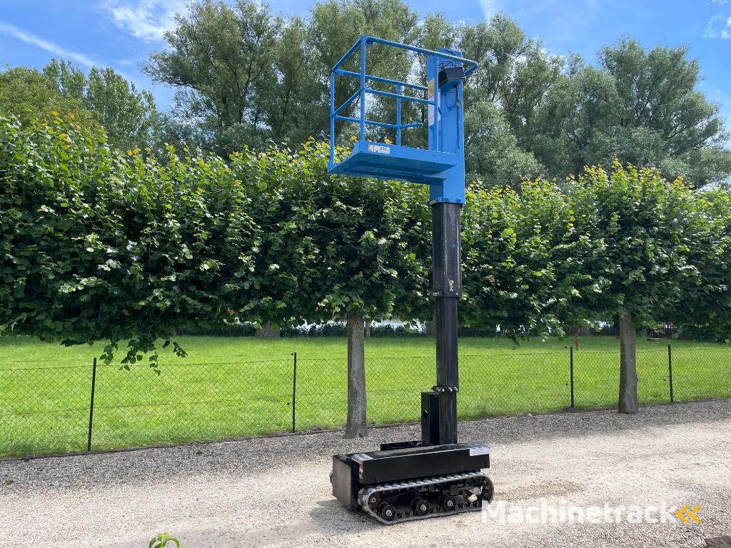 Aichi RMU04 Rups hoogwerker / rupshoogwerker