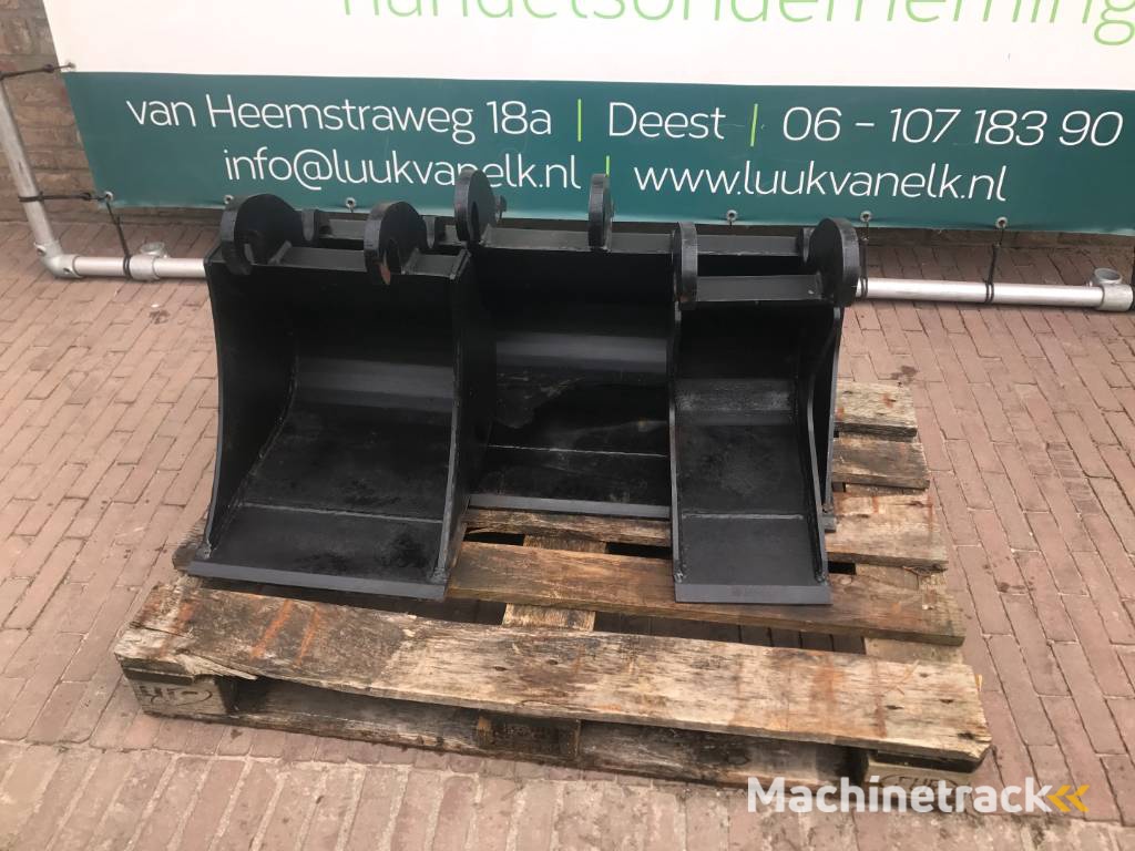 Nieuwe Set CW05 bakken voor Minigraver