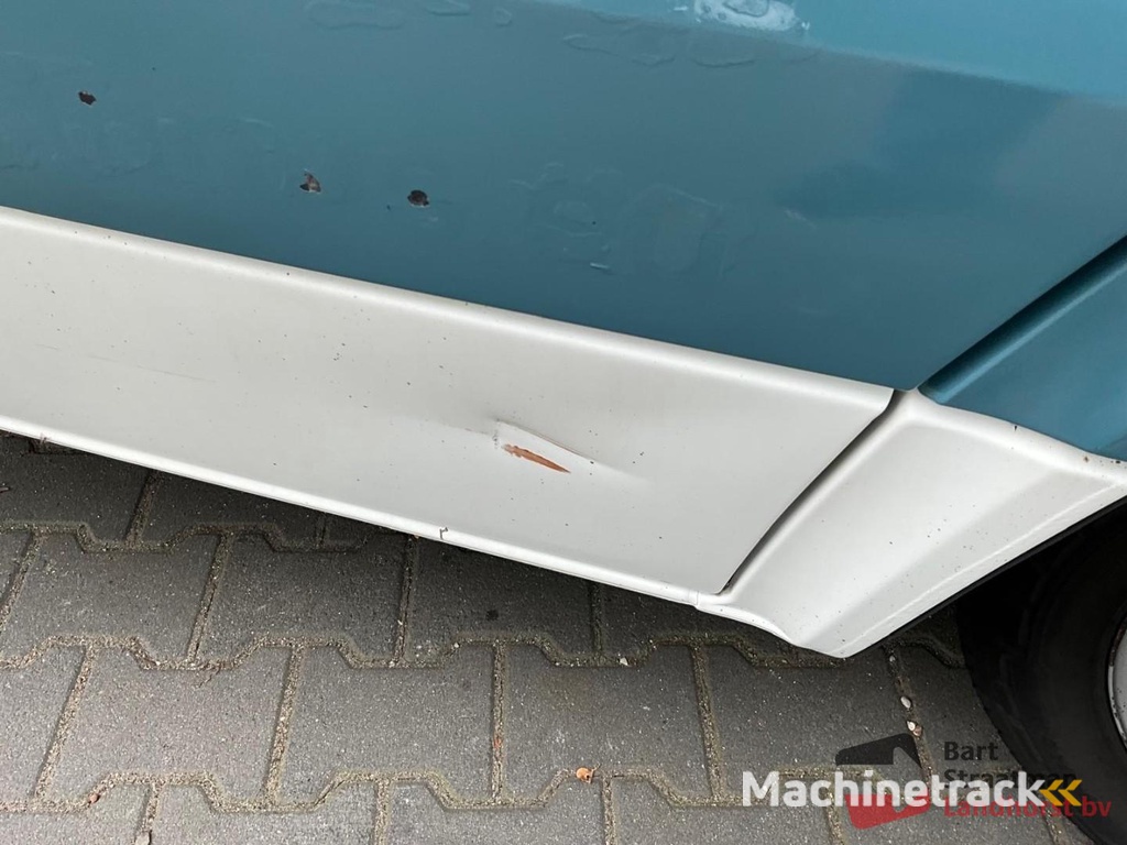 Volkswagen CRAFTER 2.0 TDI Euro 5 single cab open body double wheels BS1741