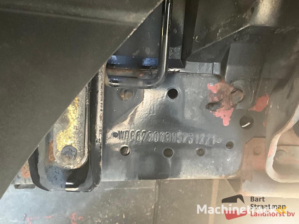 Mercedes-Benz 809 4x2 Euro 0 Rampenwagen mit Schaltgetriebe und Aluminium-Fahrplatten. BS1738